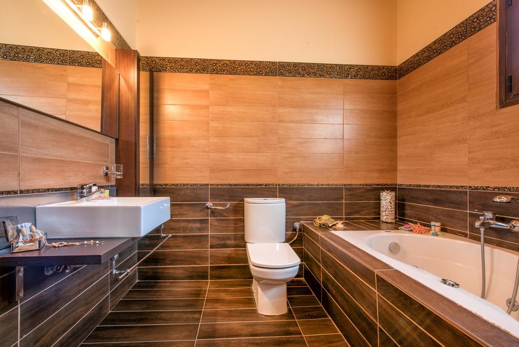 Astarte Villas - Kyveli Luxurious Private Villa Gaitani Room photo